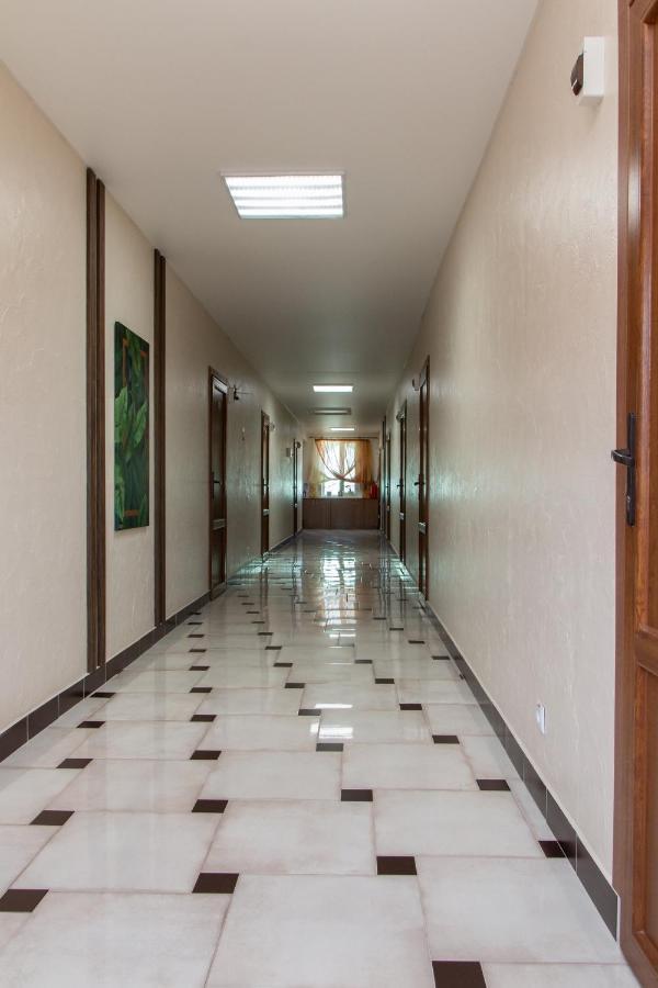 Гостинний Двір "Марія" Hotell Kropyvnytskyj Exteriör bild